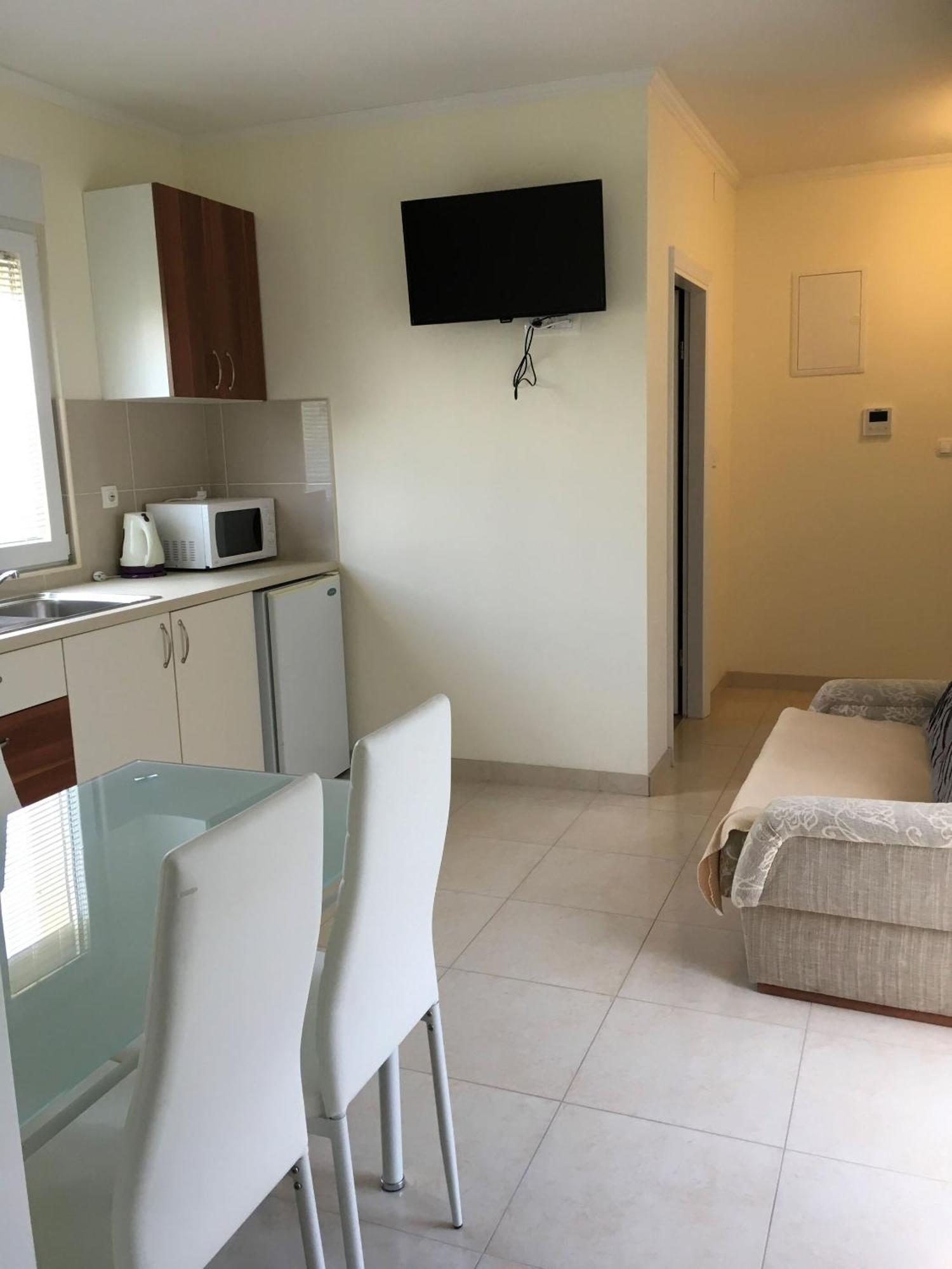Apartments Lipovica Sukošan Eksteriør bilde