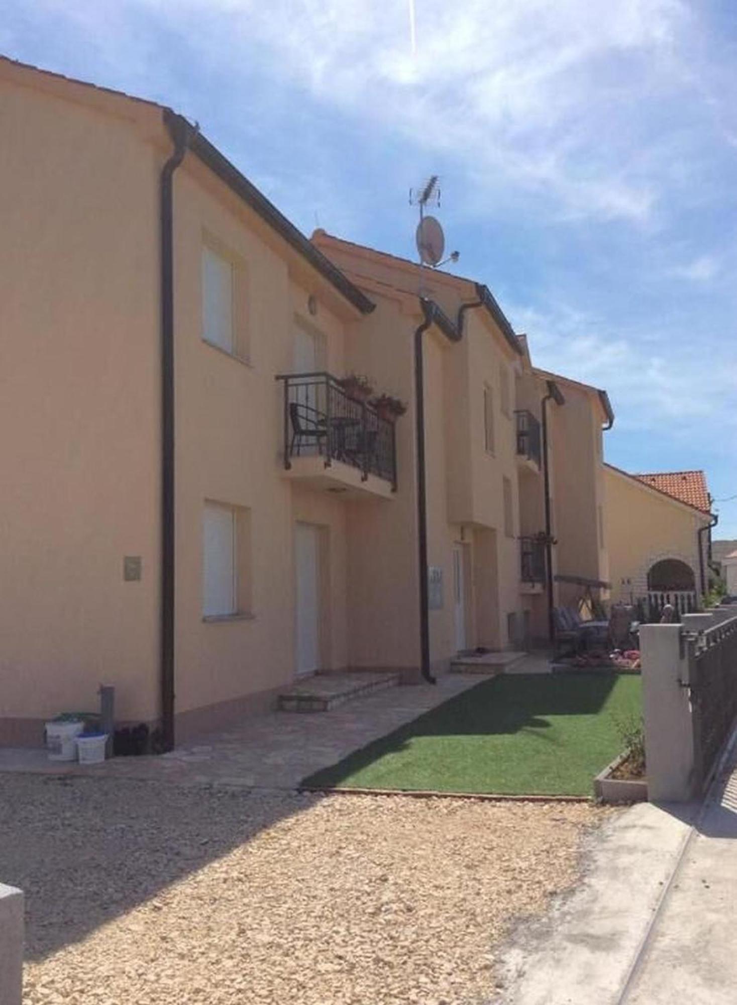 Apartments Lipovica Sukošan Eksteriør bilde